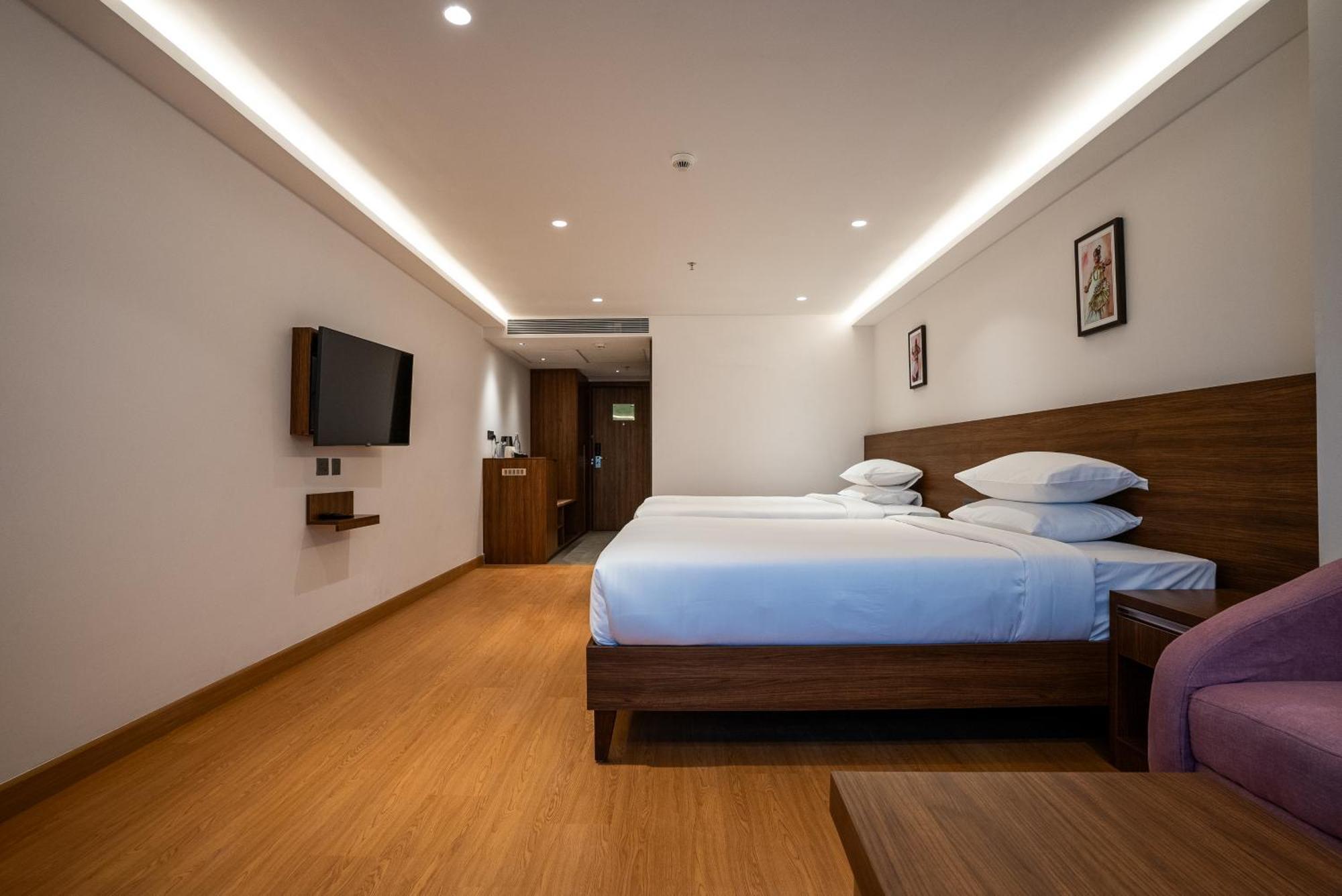 Lilac Hotel Гуруваюр Экстерьер фото